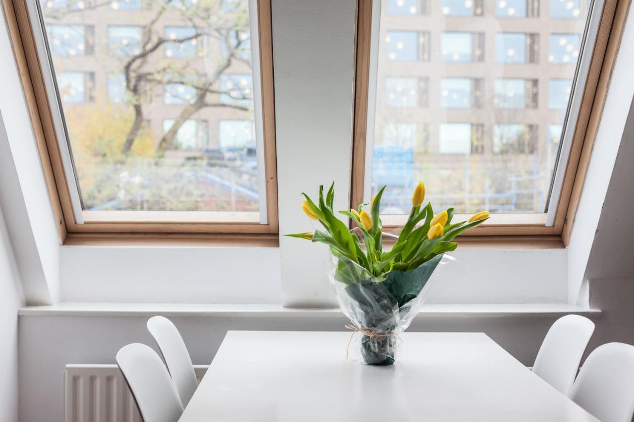 White City Apartment Лондон Экстерьер фото