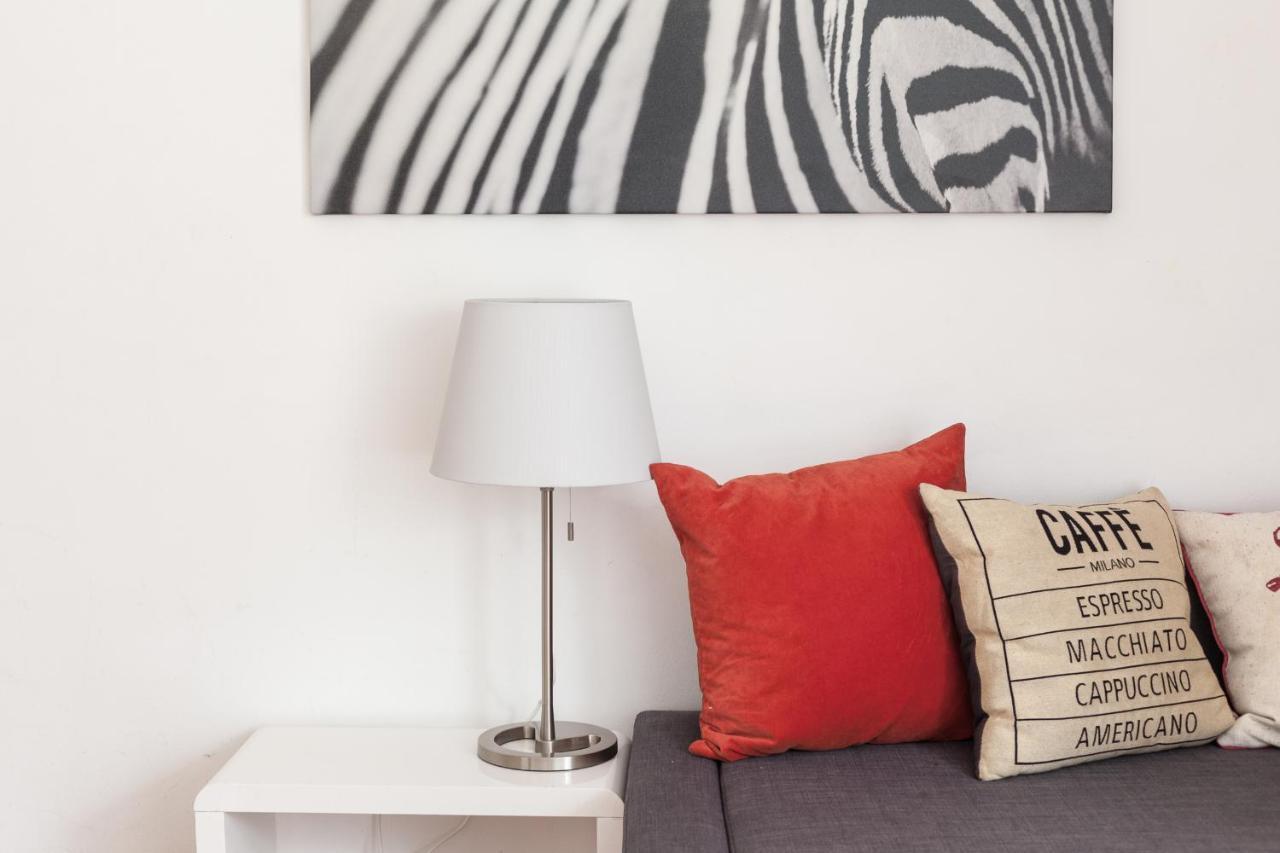 White City Apartment Лондон Экстерьер фото